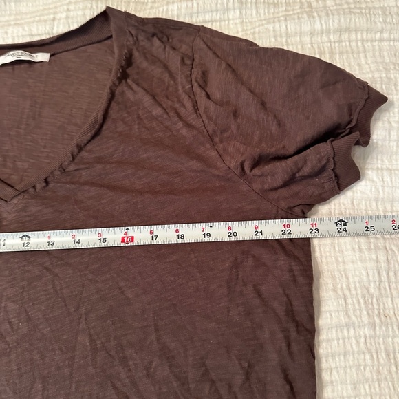 Project Social T Knock Out V-Neck - NWOT - Size L - Picture 11 of 11